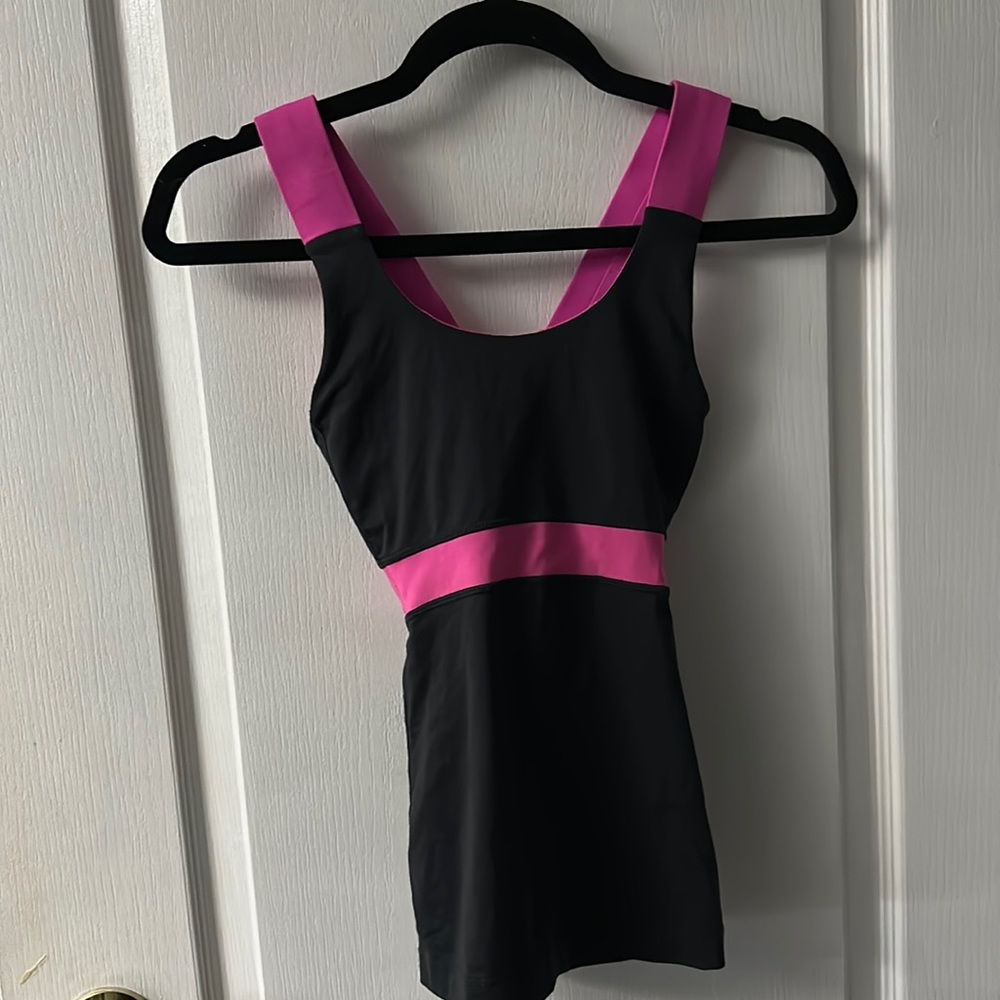 Lululemon tank top